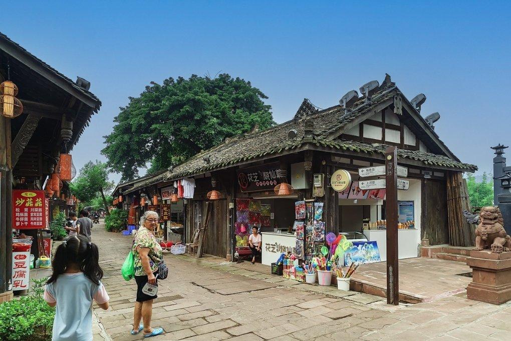 大洋：腊八节活动为居民送祝福