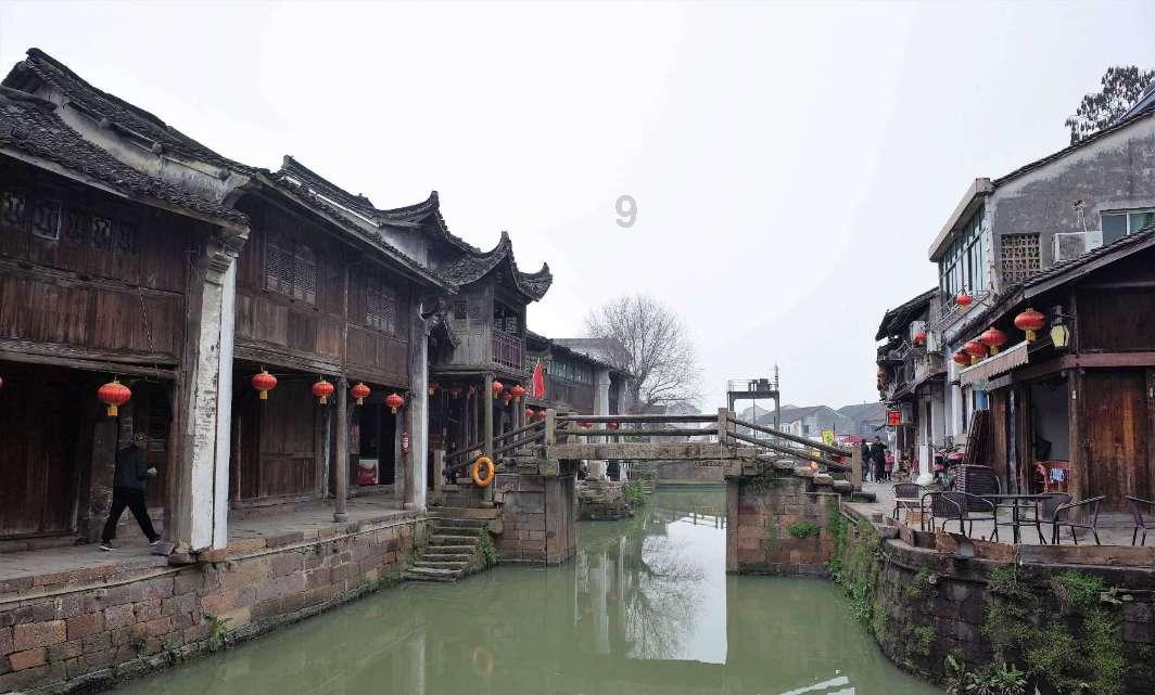 被困的小恶魔
